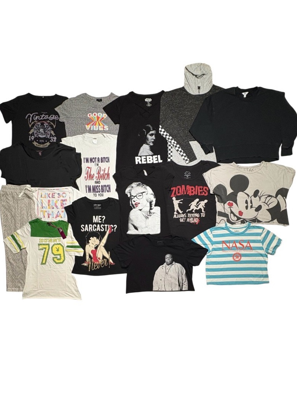 Bundle 16 Pieces – Casual, Trendy size XL Women’s Graphic Tee & Lounge